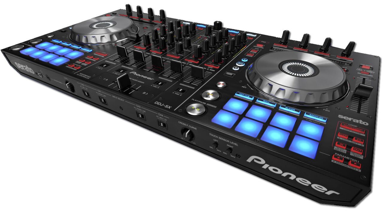 The new Pioneer DDJ-SX for Pioneer DJ software