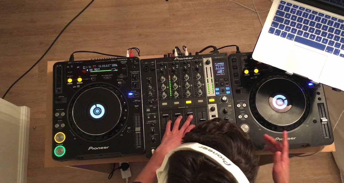 livestream