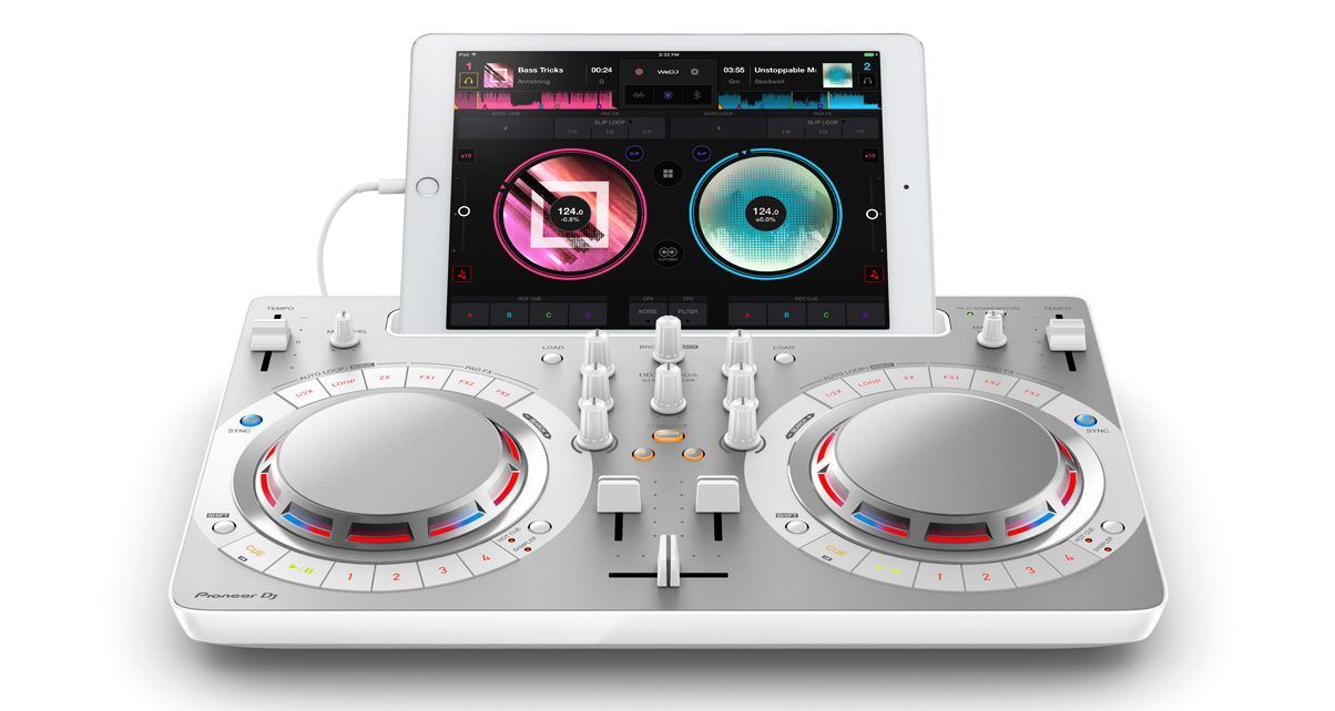 Pioneer DJ DDJ-WeGO4-W 2020年製 DJコントローラー Amazon.com: Pioneer DJ DDJ-WeGO4-W - Portable DJ Controller