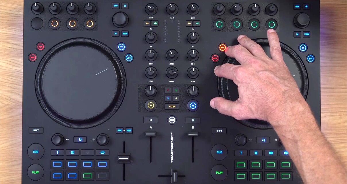 Native Instruments Traktor MX2 Review - Digital DJ Tips