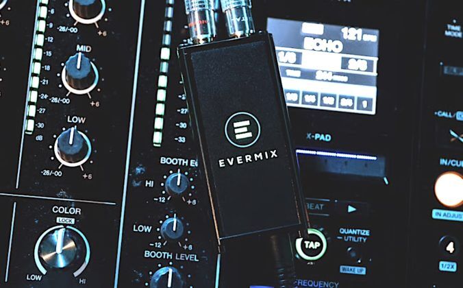 Review: The Vestax PAD-One USB Midi Controller - Digital DJ Tips