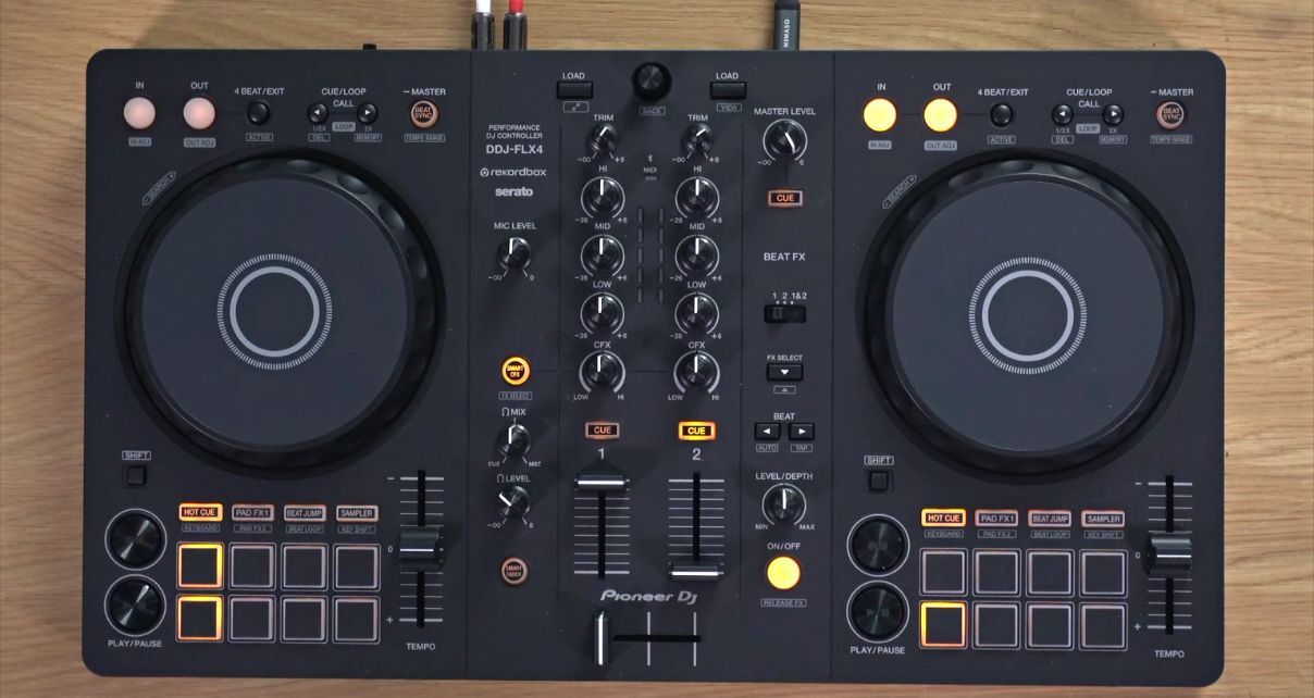 【開封のみ】Pioneer DDJ-FLX4 ddj400 Pioneer DJ launches the FLX4 - techbuzzireland.com