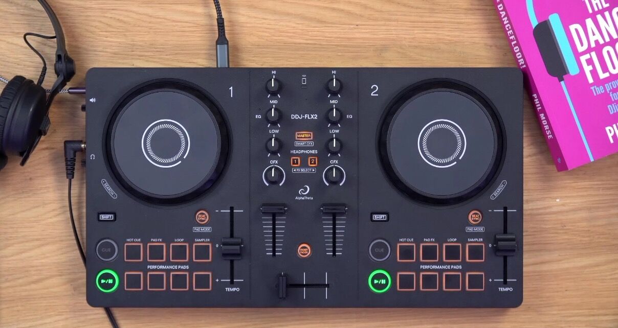 Pioneer DDJ-FLX2 DJコントローラー AlphaTheta AlphaTheta DDJ-FLX2 — DJ TechTools