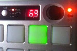 Review: The Vestax PAD-One USB Midi Controller - Digital DJ Tips