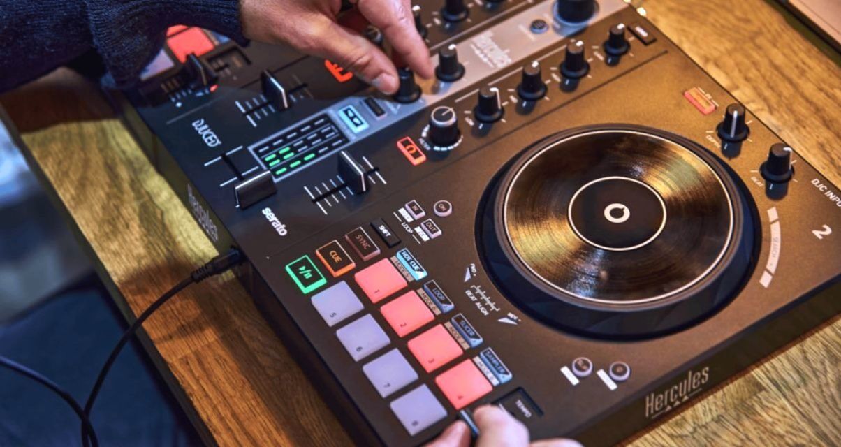 Hercules DJControl Inpulse 300 Mk2, Now With Serato - Digital DJ Tips