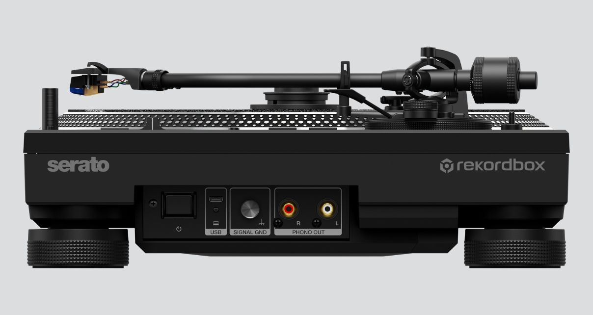 Pioneer DJ PLX-CRSS12 Controller Turntable Review - Digital DJ Tips