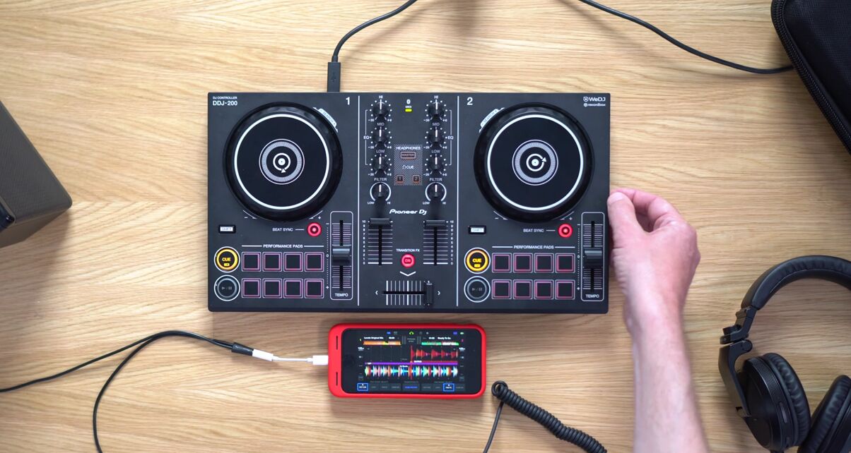 Pioneer DJ Launches DDJ-200 Controller & WeDJ Phone App + Beatport
