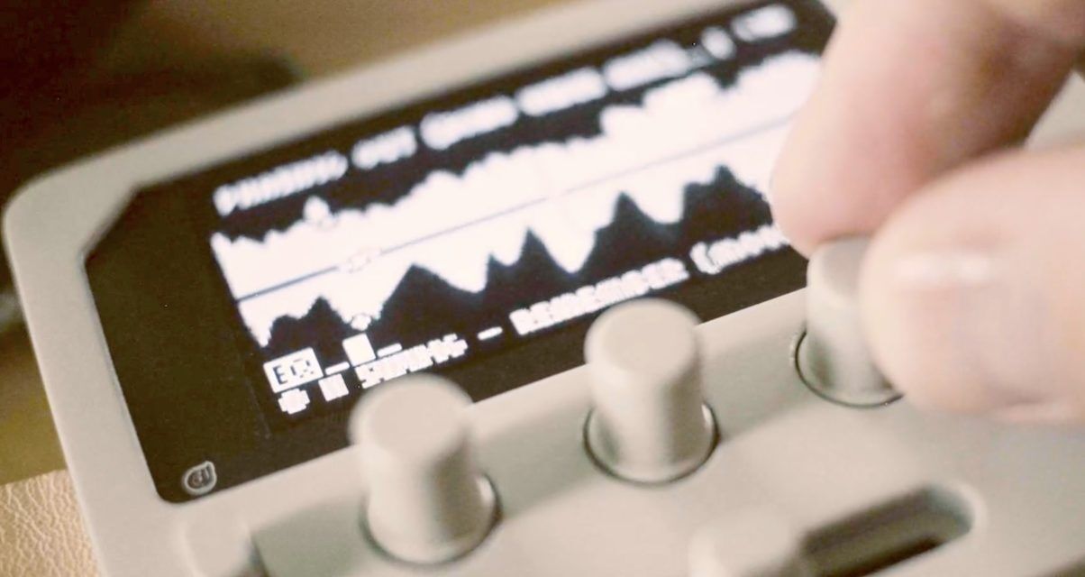 Drift Zero Is A Battery-Powered Handheld Standalone DJ System