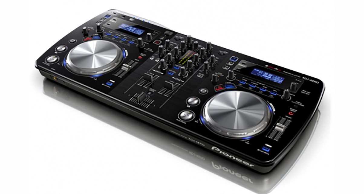 The XDJ-AERO: WiFi-Enabled DJ Midi Controller & Mixer