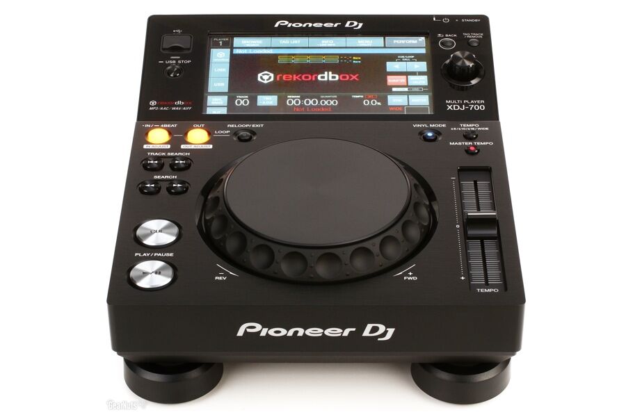 Pioneer DJ XDJ-700 Media Player Review - Digital DJ Tips