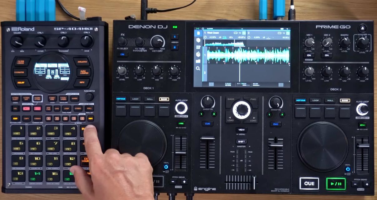 DJ機材 Roland SP-404 Mkii / Mk2 7 Reasons Why The Roland SP-404 MkII Is A Great Sampler For DJs