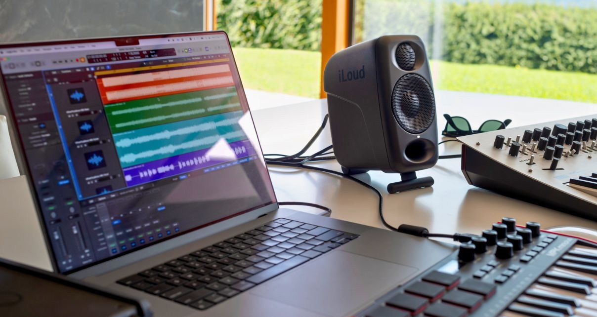 IK Multimedia iLoud Micro Monitor Pro Review - Digital DJ Tips